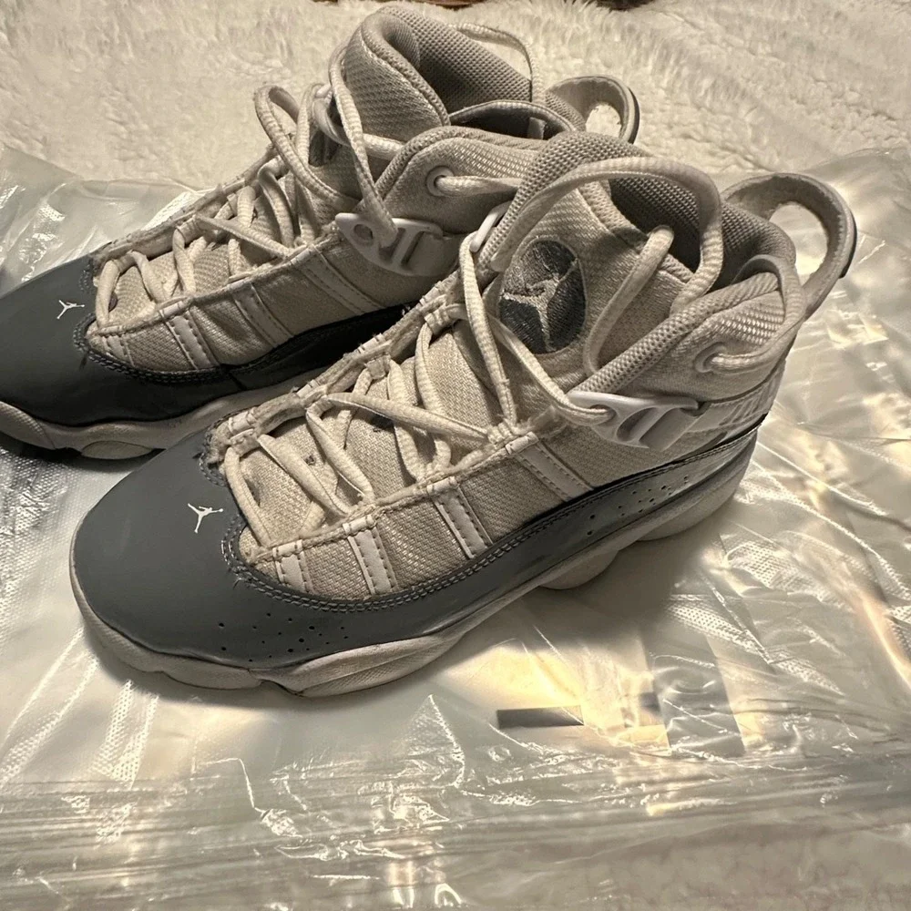 Jordan 6 Rings‎ 